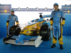 F1 launch Renault R23 with young Alonso and Trulli