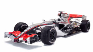 F1 reveal McLaren MP4-21 2006