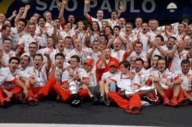 Kimi Raikkonen 2007 Brazil wins championship