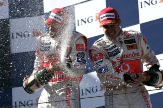Quem tem o maior número de vezes em que ficou em segundo lugar em F1 História?