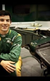 アレクサンダー・ロッシがケータハムでスペインGP FP1を走行 F1 チーム