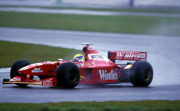 Huge crash Jacques Villeneuve Belgian GP 1998 1 Heinz-Harald Frentzen, Williams FW20