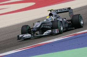 How to Master the Bahrain GP 2020 by Nico Rosberg