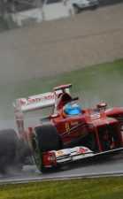 Rivals scoff at Alonso's 'not favourite' claim