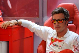 Damon Hill: Fernando Alonso is toughest possible rival for Vettel