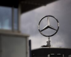 Mercedes helps save German GP