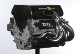 Renault RS27 Engine