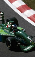 Michael Schumacher rijdt de Jordaan