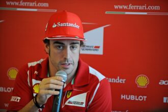 Великий Фернандо Алонсо F1 інтерв'ю Kid Alex