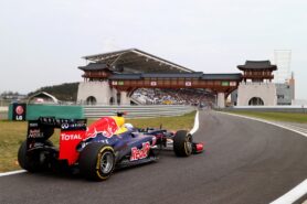 Red Bull Racing happy with old spec 2011 Renault alternator