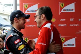 Stefano Domenicali congratulates Sebastian Vettel