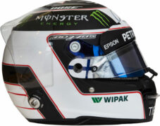 2017 Valtteri Bottas helmet