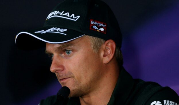 Kovalainen's Bold Comeback: From Surgery Bed to Commentary Booth