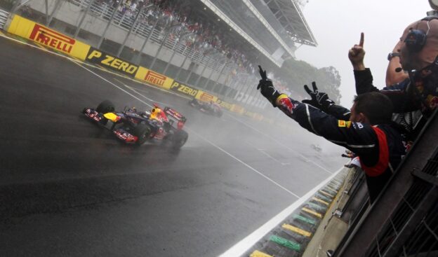 Vettel excuses himself & fans for Bruno Senna criticism 1 Vettel finishes 6th at 2012 Brazil F1 GP