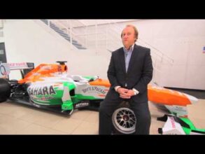 Sahara Force India TV: Роберт Фернлі 2012 F1 огляд