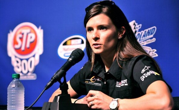 Haas basing F1 team on 'Nascar' approach 1 Danica Patrick 2022 Beyond the Grid podcast interview