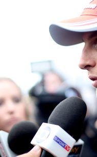 Button not committing to McLaren's Honda F1 future
