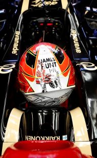 Raikkonen's Hunt F1 Helmet tribute gets green light