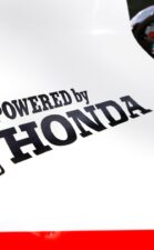 McLaren MP4-4 Powered by Honda