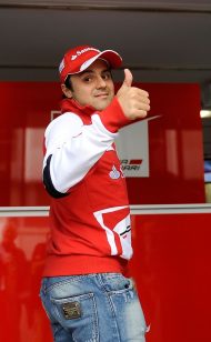 Williams door opens for Massa as maldonado exits