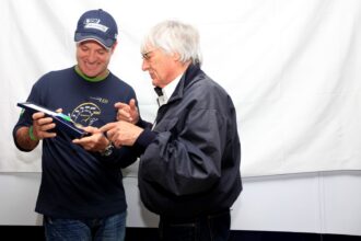 Rubens Barrichello 2024 Podcast Melampaui Jaringan
