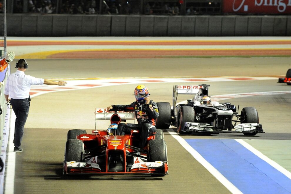 Singapore 'taxi ride' fun, Ferrari sends bill to Webber