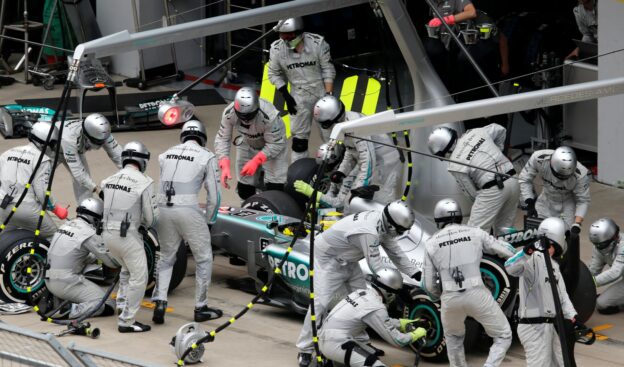 Mercedes & Ferrari claim F1 Pit stop record 1 Mercedes pit stop