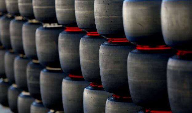 Pirelli want more testing ahead of 2016 1 Pirelli F1 tyres