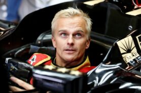 Kovalianen dice que deshacerse de Briatore fue su mayor error