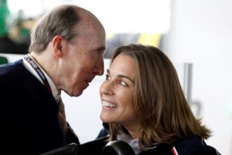 Williams, takım eleştirilerinin arkasında cinsiyetçilik olduğunu iddia etti