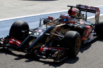 Romain Grosjean、ロータスE22ルノー