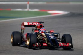 Romain Grosjean Lotus E22 Renault