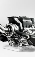 Key: Renault engine 'close to Mercedes' now