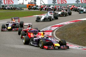 Sebastian Vettel first lap Chinese F1 GP