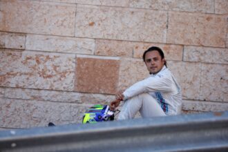 Massa blames Magnussen for first corner crash