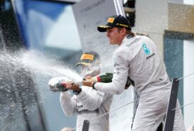 Nico Rosberg wins