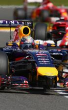 Vettel in front of Alonso