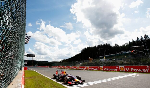 Ricciardo wins after Mercedes tangle 1 Daniel Ricciardo wins