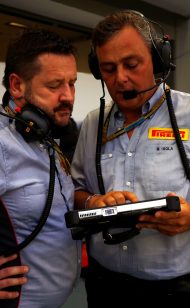 Hembery: ไม่มีปัญหายางรถชน Vettel