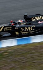 Lotus aim to beat Williams this season