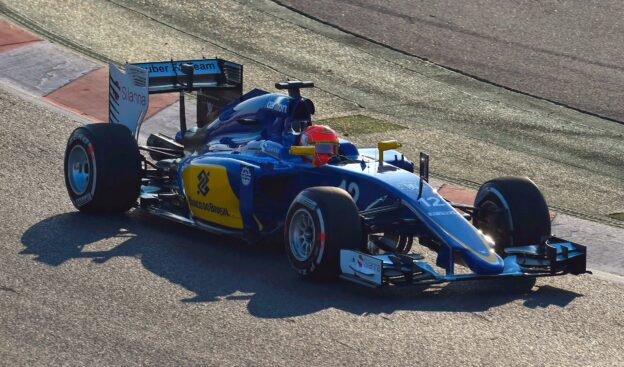 Sauber surprised by van der Garde 'accusations' 1 Jenson Button