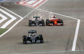 Nico Rosberg VS Sebastian Vettel with a lot of spraks