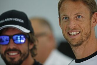 Button & Alonso critical of F1 officials