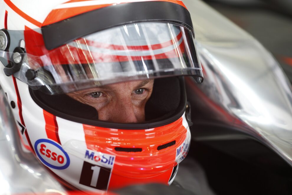 McLaren i Button pomijają podzielone pogłoski 2016