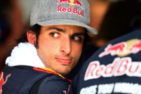 Sainz 'interested' in struggling Alonso