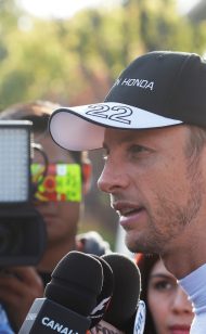 Raikkonen to marry & Button splits with wife