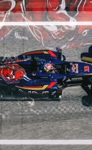 Hakkinen backs 'tough' Verstappen after team order