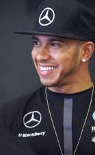 Yamaha может предоставить Hamilton MotoGP тест