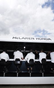 Relatórios: McLaren irritado com a FIA sobre ferimentos de Alonso