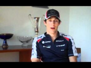 Bruno Senna - Race Preview Bahrain (Português)